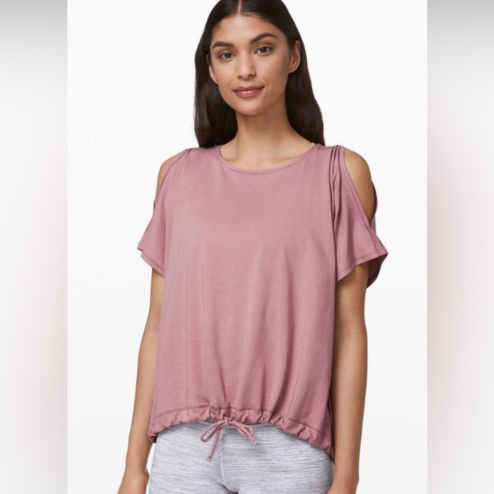 Lululemon Renew The Day Short Sleeve- Women’s Size 4